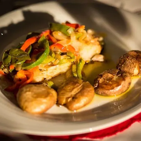 Hotel Rural De Charme Maria Da Fonte 3*