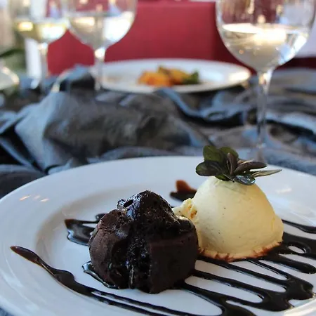 Rural De Charme Maria Da Fonte 3*