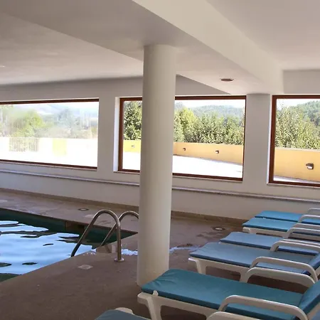 Rural De Charme Maria Da Fonte 3*