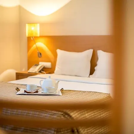 Rural De Charme Maria Da Fonte Hotel 3*