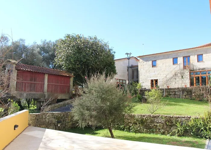 Rural De Charme Maria Da Fonte Hotel 3*