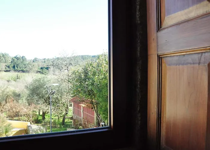 Rural De Charme Maria Da Fonte 3*